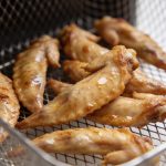 Aiguillettes de poulet dorees dans panier airfryer
