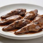 Assiette d aiguillettes de canard sauce brune