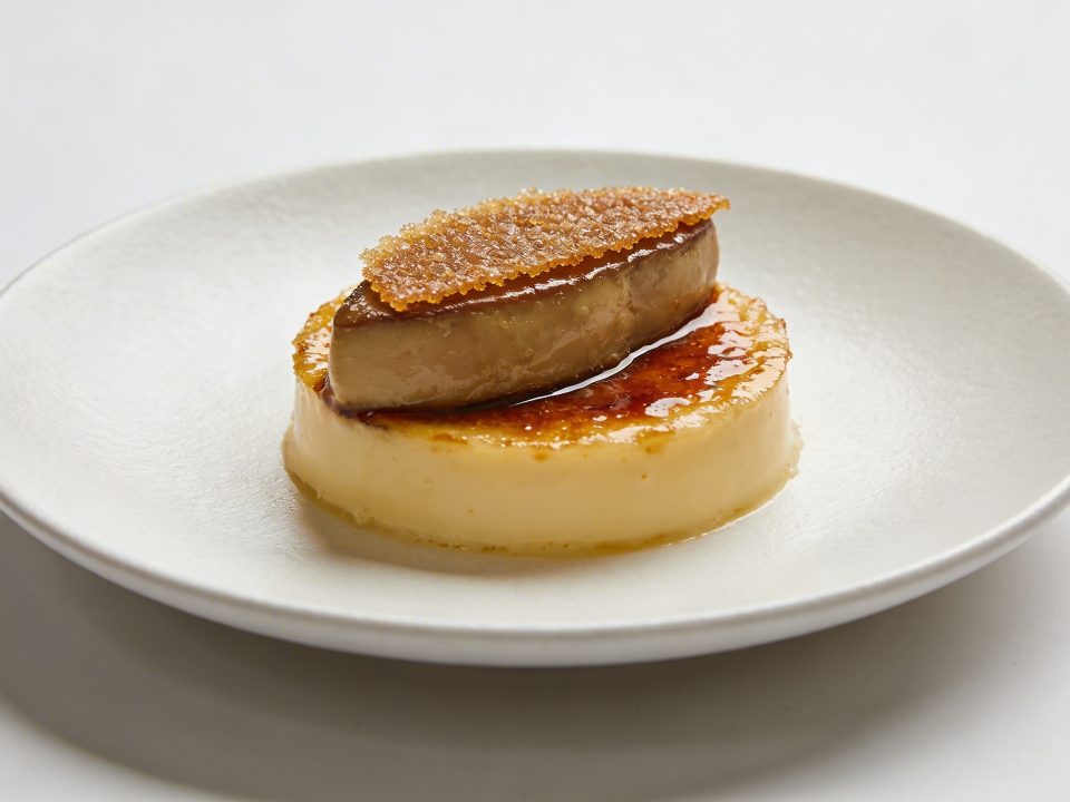 Assiette de foie gras caramélisé façon creme brulee