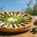 Tarte aux asperges vertes et ricotta : la recette de saison qui sent bon le printemps et se prépare en 30 minutes