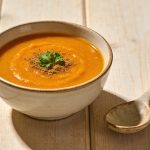 Velouté de carottes au cumin : la recette douce et réchauffante parfaite pour la fin de l'hiver